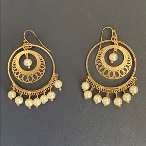 Gold & Pearl drop earrings